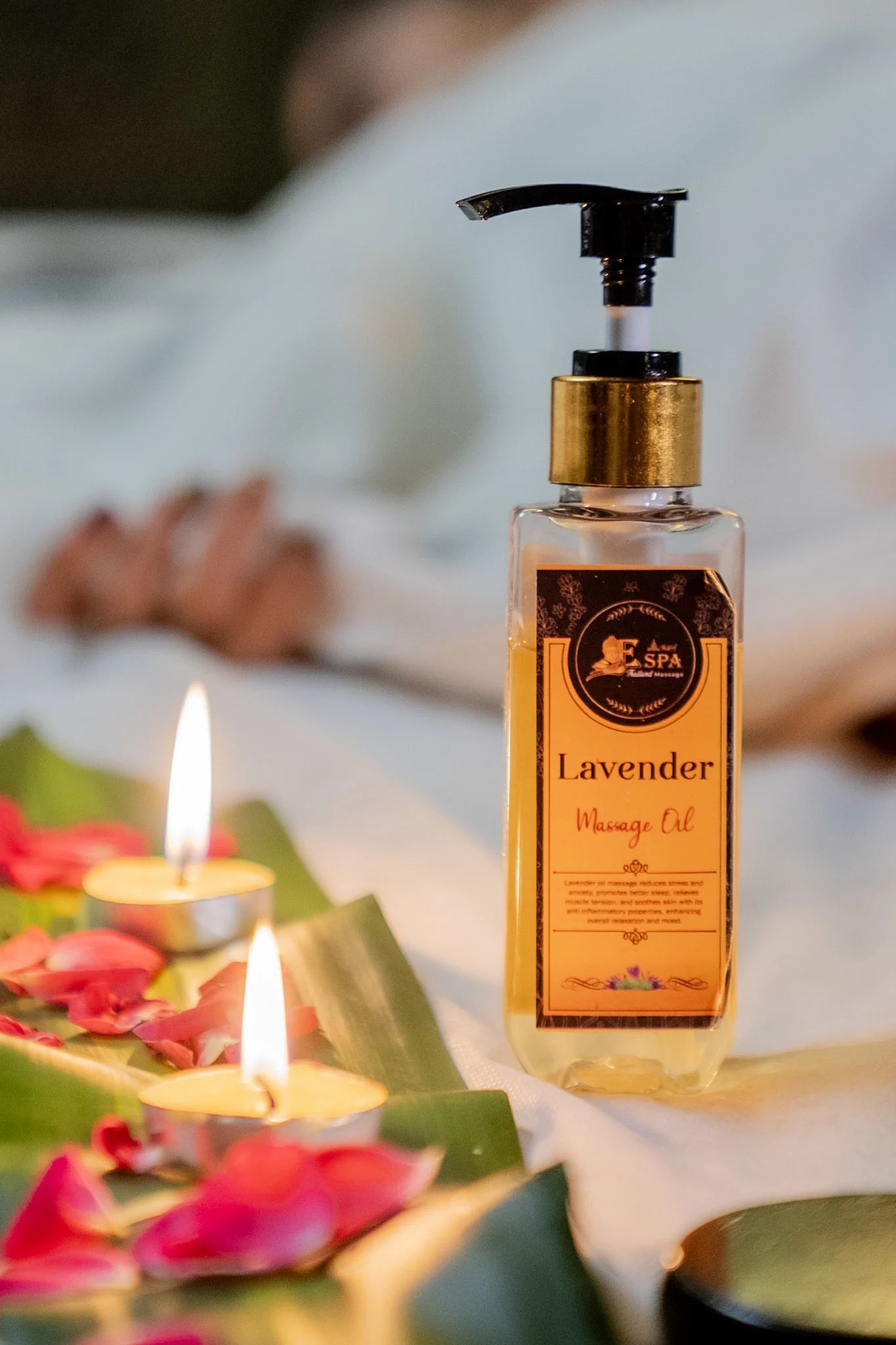Aroma Oil Massage at E Spa Using Essential Oil Therapy