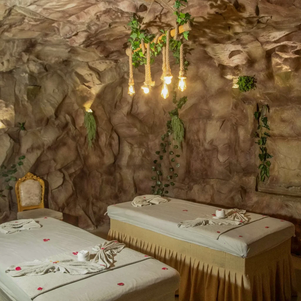 Unique Cave-Themed Spa Room at E Spa Terms