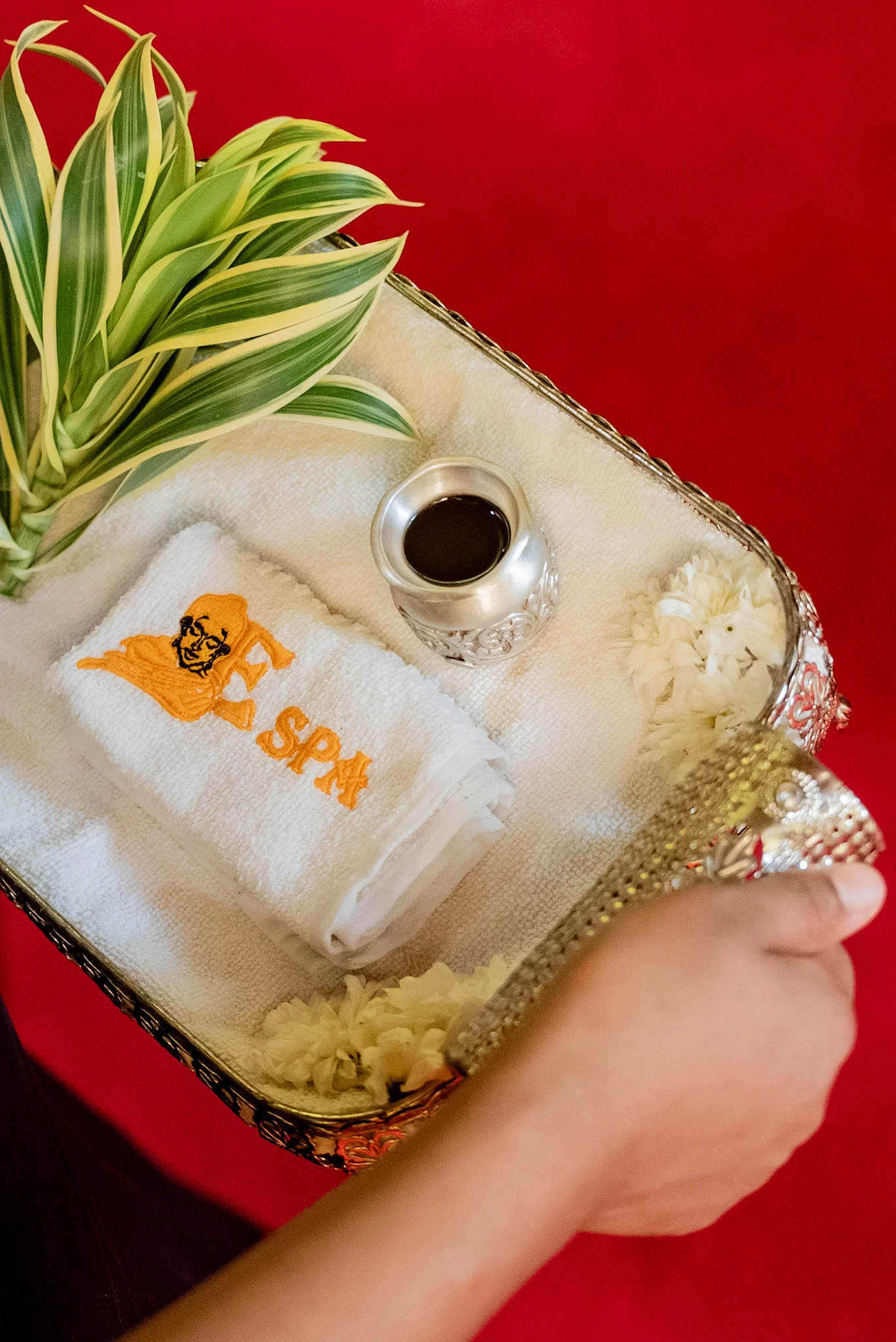 Royal Spa Welcome with Crown and Refreshments at E Spa